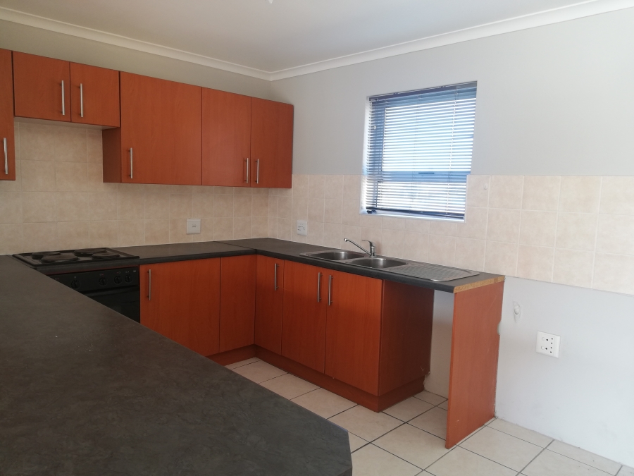 2 Bedroom Property for Sale in Lansdowne Western Cape